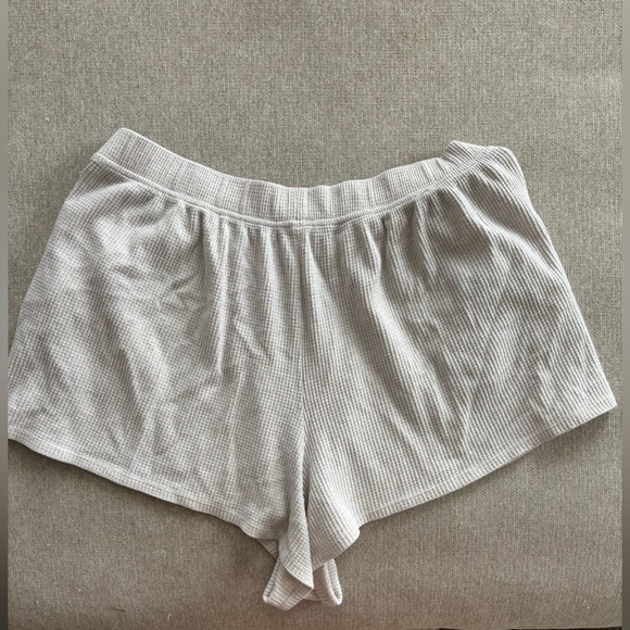 Aerie Waffle Knit Lace-Trim Shorts – Cream – Size XL - Picture 5 of 5